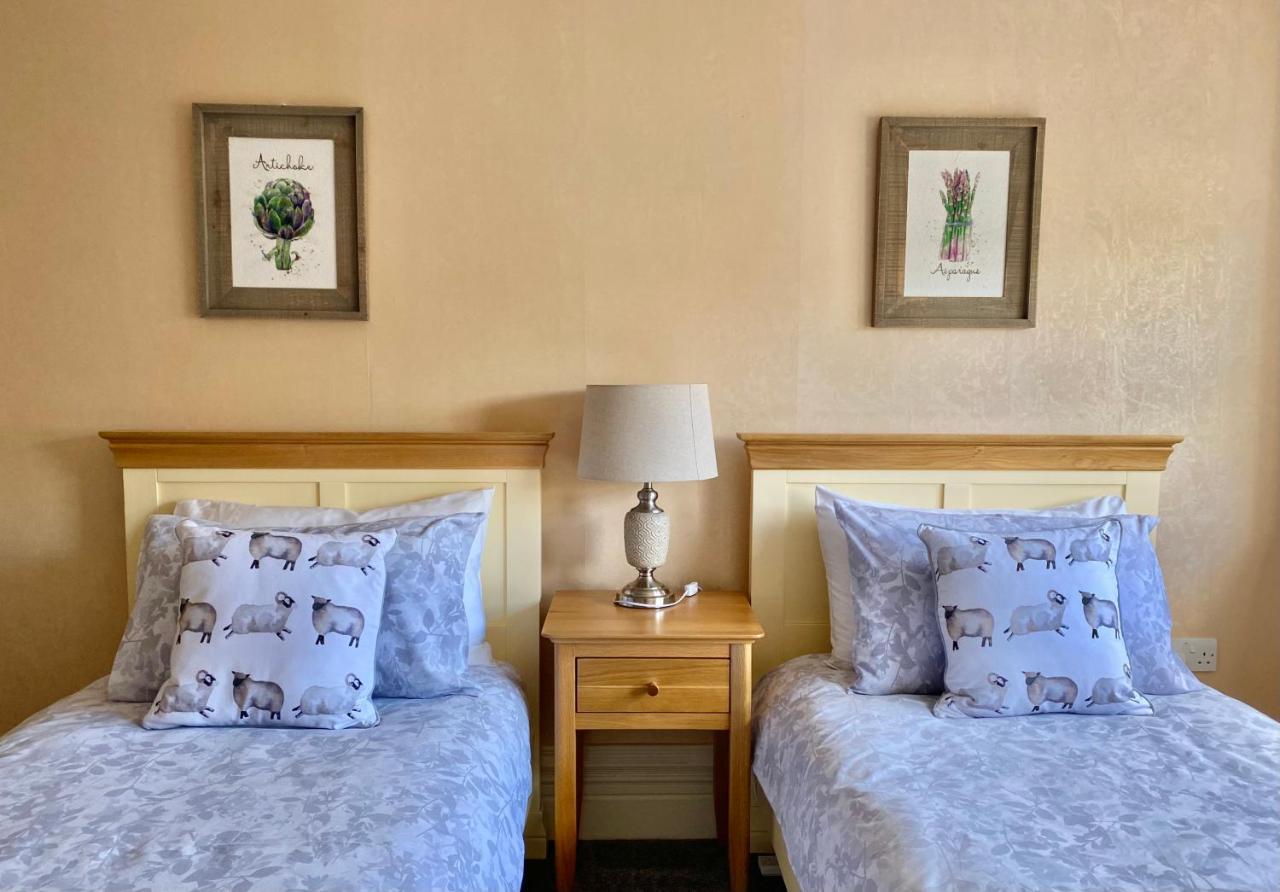 Bailey'S Court, Guest Accommodation ポータダウン エクステリア 写真